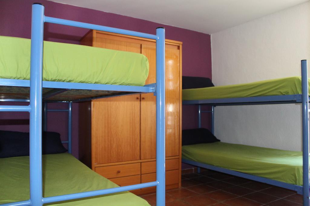Albergue De Canfranc Estacion Δωμάτιο φωτογραφία